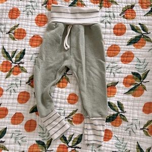 Childhoods Clothing Skinny Sweats in Willow
